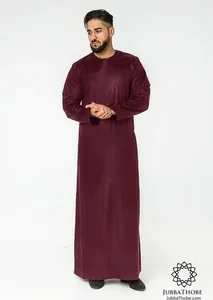 Executive Maroon Thobe
